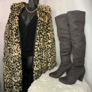 Brave Soul 🐯 Plus Sized long length faux fur coat